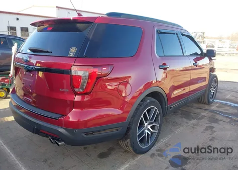 2018 Ford Explorer Sport z USA, uszkodzony, nr VIN 1FM5K8GT9JGA51550